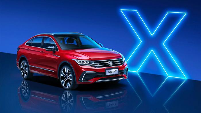 Tο Tiguan X υιοθετεί διαφορετικά φώτα πίσω από το κανονικό Tiguan.